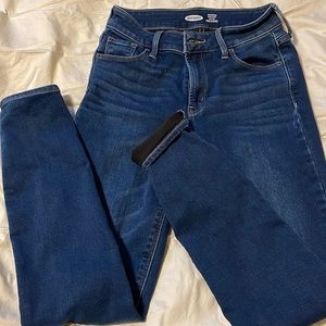 old Navy lined Rockstar Jeans
